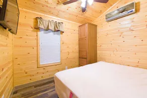 Sun Retreats Birchwood Acres - Zimmer