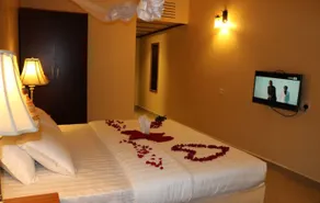 Pulickal Airport Hotel - Chambre