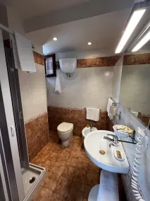 CASA DEL SOLE Accomodation - Salle de bain