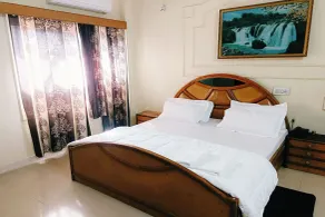 Hotel Purohit Sindhi Camp - Værelse