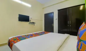 FabHotel Broholic - Nr Biodiversity Complex, Gachibowli Silpa Gram Craft Village, HITEC City - Værelse