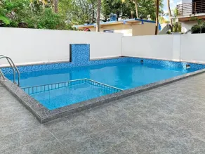 Morjim Pride Hotel with Swimming Pool near Morjim Beach - Pool