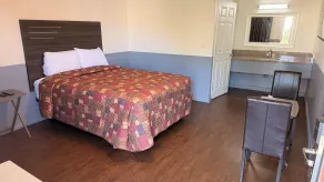 La Rosa Motel - Room