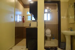 Aseer hotel apartments - Bathroom
