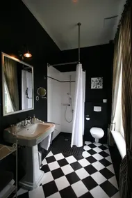Hotel Hochzeitshaus - Bathroom