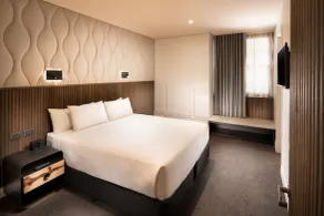 Majestic M Suites - Room