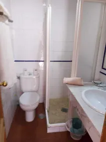 Hostal Alcázar - Baño