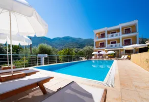 Summertime Inn - Piscine
