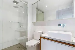 FV 1BR APT with Rooftop Pool - Baño