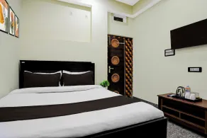 Hotel O Divisha - Rom