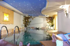 Nivis Hotel  - Piscina
