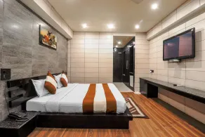 Hotel Grand Shiva - Room
