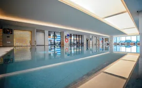 Wuzhou Sports Center Hotel- Huaqiang North, Shenzhen - Pool