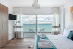 COSTA VASIA Seaside Suites and Apartments - Chambre