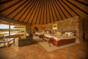 Mount Etjo Safari Lodge - Ausblick vom Zimmer