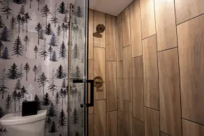Everwild Canmore Hotel - Bathroom