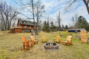 Group Fun on Tittabawassee River! Large Log Cabin - Interiör