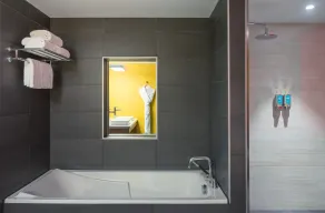 Aloft by Marriott Al Ain - Habitación