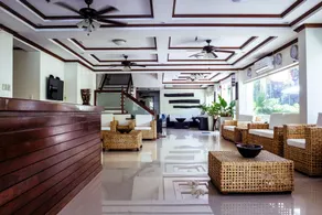 Ipil Suites Puerto Princesa - Rezeption