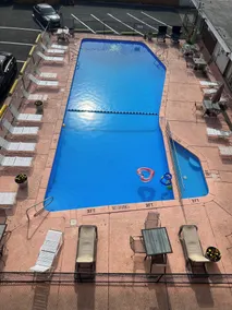 Skyview Manor Motel - Piscine