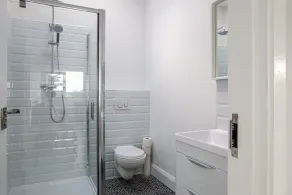 The Views - Bathroom