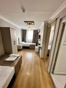 Crowned Exclusive Hotel - Room