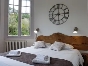 Hôtel des Grottes - Værelse