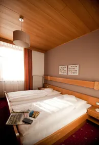 Standard Doppelzimmer Kat. A - Chambre