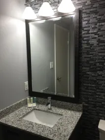 Quality Inn - Salle de bain