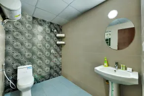Yahweh Suites - Bathroom