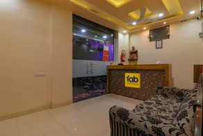 FabHotel Shree Galaxy - Reception