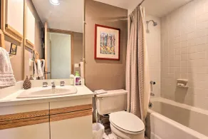 Ski-In/Ski-Out Winter Park Condo w/ Pool Access! - Innenbereich