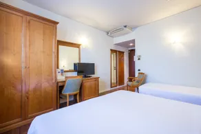 Hotel Plaza - Chambre
