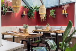 Ikonik Jean Medecin - Restaurant