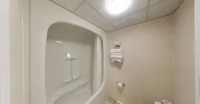 Kings Inn Near the Falls - Salle de bain