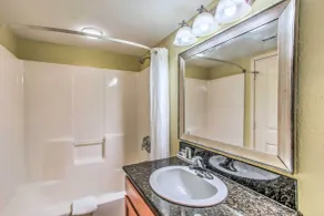 Beachfront Condo in Myrtle Beach w/ Pool Access - Innenbereich