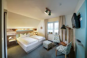 Deichhotel Grube - Room