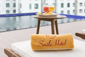 Smile Hotel Nha Trang - Pool