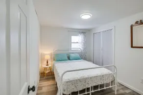 Riverfront Topsham Home ~ 28 Mi to Portland! - Rum
