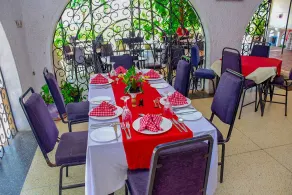 ACK Guest House Mombasa - Restaurang