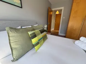 Leevin Stay Apartments City Center - Chambre