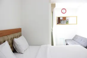 Compact Studio Tamansari Panoramic Apartment By Travelio - Værelse