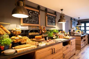 Haus Tonburg - RoLigio-Campus - Restaurante
