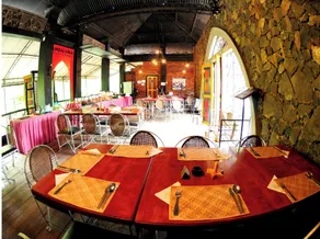 Ambalama Leisure Lounge  - Restaurant