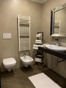 FraMe Room - Bathroom