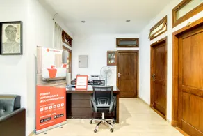 RedDooorz Plus at Puri Teratai Lempuyangan - Reception