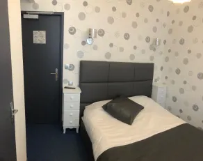 Hôtel Le Faisan Montlucon - Chambre