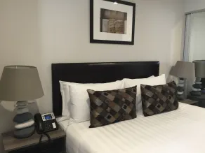 Ramada Hotel & Suites Remarkables Park Queenstown by Wyndham - Chambre