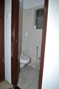 Kyriad Hotel Nashik - Bathroom