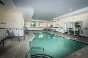 Fairfield Inn and Suites by Marriott New Bedford - Piscine